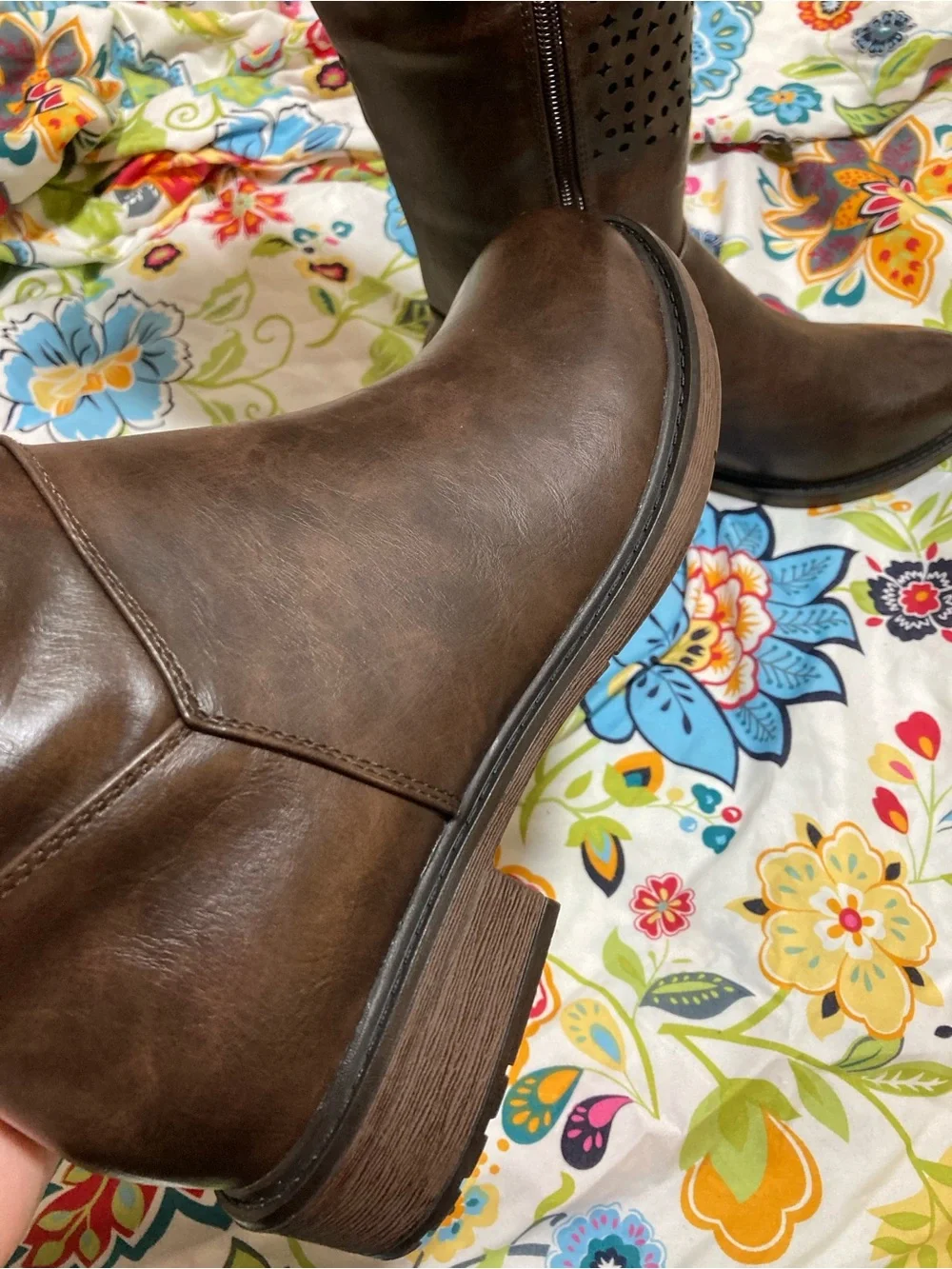 Valenti Franco Brown Barcelona Perforated Knee High Boots Size 7M